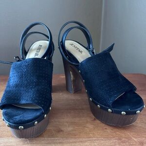 Black Women's Platform Heels